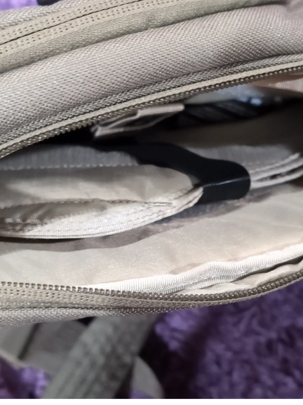 The Vitos Upscale 2 Sling Concealed Carry Tactical Bag NWT